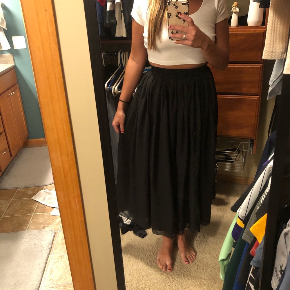 New tea length chiffon skirt